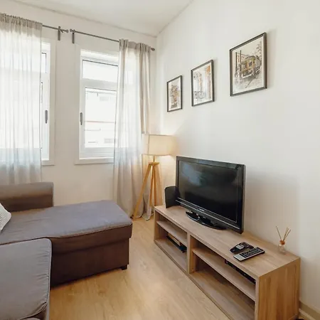 Apartment Alegria Flat Center With Elevator By Vacationy *